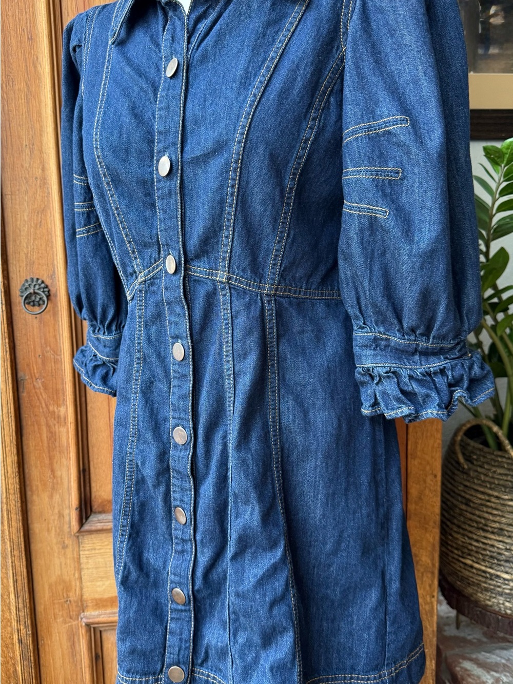 Anthropologie Button-up, Collared 3/4 Puff Sleeve Mini Blue Jean Dress Size 8 - Picture 2 of 12